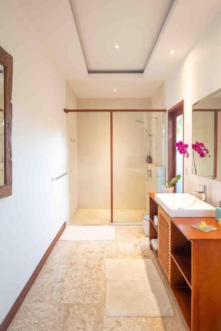 Villa Mimpi Nyata Canggu Exterior foto